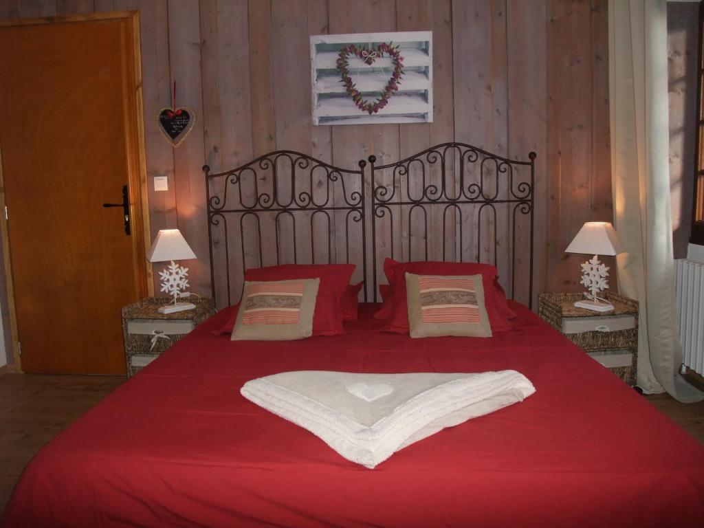 Le Domaine Du Grand Cellier Chambres D'Hotes En Savoie Tournon-sur-Rhône Rum bild